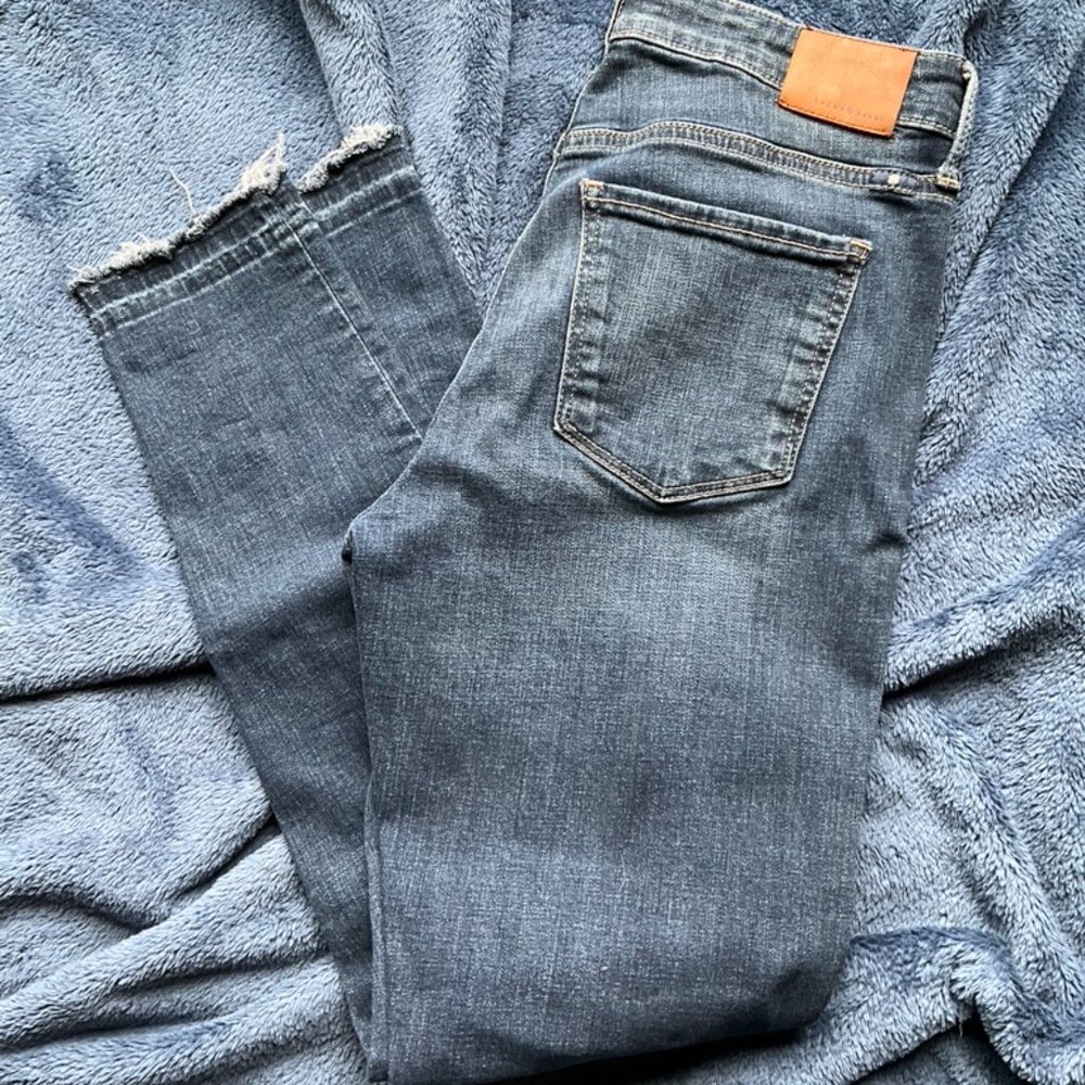 Lucky Brand Bridgette Blue Jeans 6/28